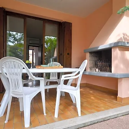 酒店 Quiet With Private Garden And Shared Pool By Beahost